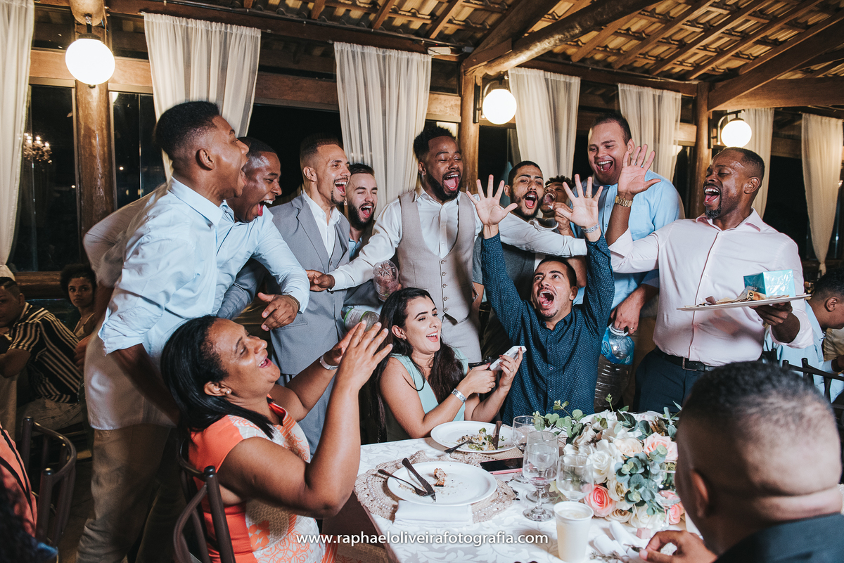 Casamento, making of da noiva, making of do noivo, cerimônia de casamento, pré-casamento, festa, espaço Evergreen, decoração de casamento, inspiração para casamento, fotografo de casamento, casamento de pessoas, raphael oliveira fotografia