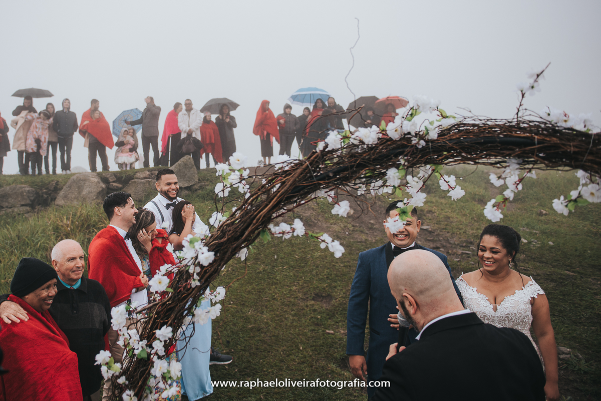 Casamento, making of da noiva, making of do noivo, cerimônia de casamento, pré-casamento, Pico olho d'agua, fotografia de casamento, decoração de casamento, inspiração para casamento, elopement Wedding, casamento na montanha, raphael oliveira fotografia