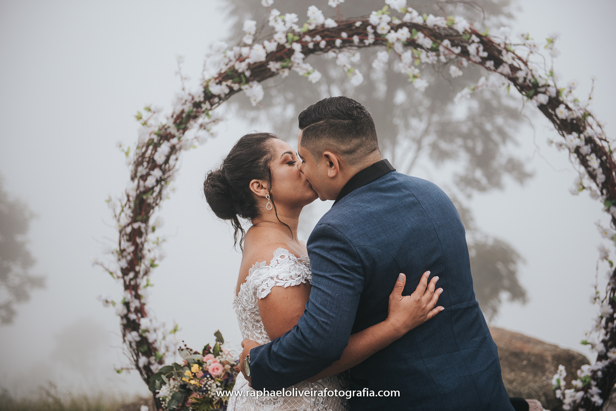 Casamento, making of da noiva, making of do noivo, cerimônia de casamento, pré-casamento, Pico olho d'agua, fotografia de casamento, decoração de casamento, inspiração para casamento, elopement Wedding, casamento na montanha, raphael oliveira fotografia