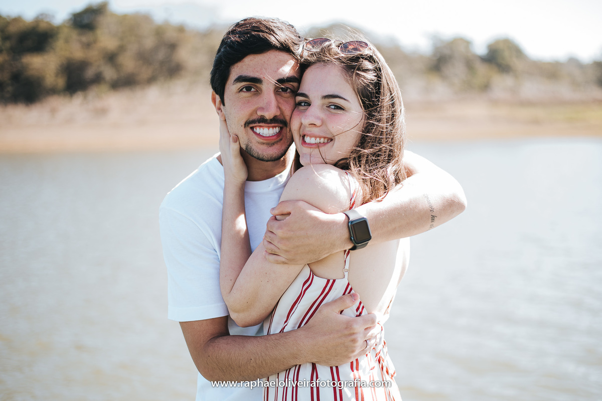 Ensaio incrível em avaré, ensaio pré casamento, pre-wedding, casamento, inspiração para ensaio, poses de ensaio, ensaio de casal, raphael oliveira fotografia, ensaio no campo, fotografo de casamento em são paulo, fotografo barueri, fotografo de ensaio.