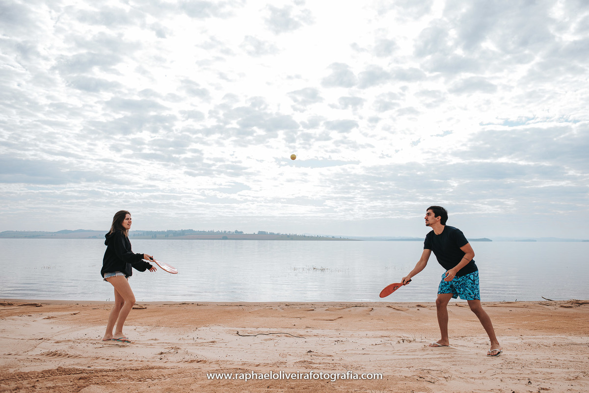 Ensaio incrível em avaré, ensaio pré casamento, pre-wedding, casamento, inspiração para ensaio, poses de ensaio, ensaio de casal, raphael oliveira fotografia, ensaio no campo, fotografo de casamento em são paulo, fotografo barueri, fotografo de ensaio.