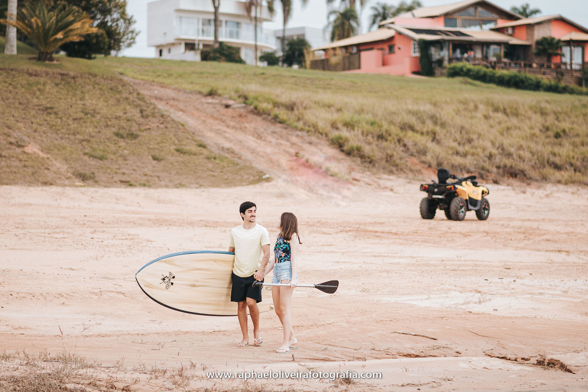 Ensaio incrível em avaré, ensaio pré casamento, pre-wedding, casamento, inspiração para ensaio, poses de ensaio, ensaio de casal, raphael oliveira fotografia, ensaio no campo, fotografo de casamento em são paulo, fotografo barueri, fotografo de ensaio.