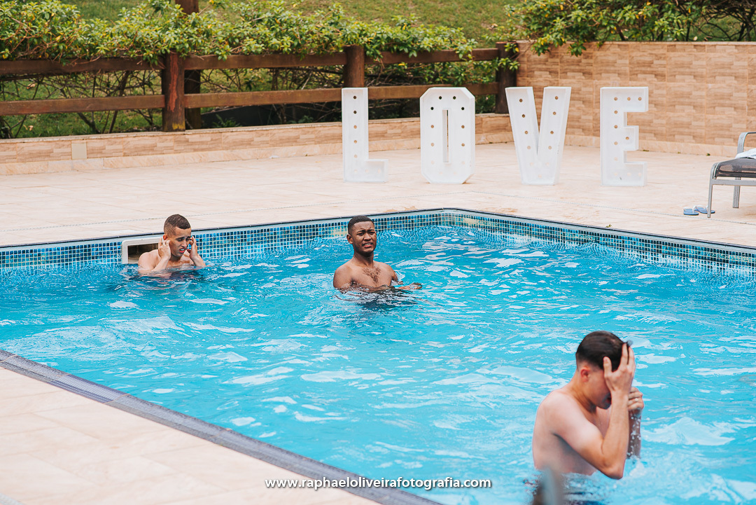 Decoração de casamento, casamento no campo, mesa do bolo, noiva, fotografo de casamento, inspiração para casamento, ideias de casamento, raphael oliveira fotografia, ensaio pré-wedding, casamento, vestido de noiva, madrinhas de casamento.