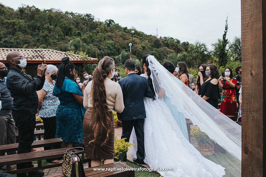 Decoração de casamento, casamento no campo, mesa do bolo, noiva, fotografo de casamento, inspiração para casamento, ideias de casamento, raphael oliveira fotografia, ensaio pré-wedding, casamento, vestido de noiva, madrinhas de casamento.