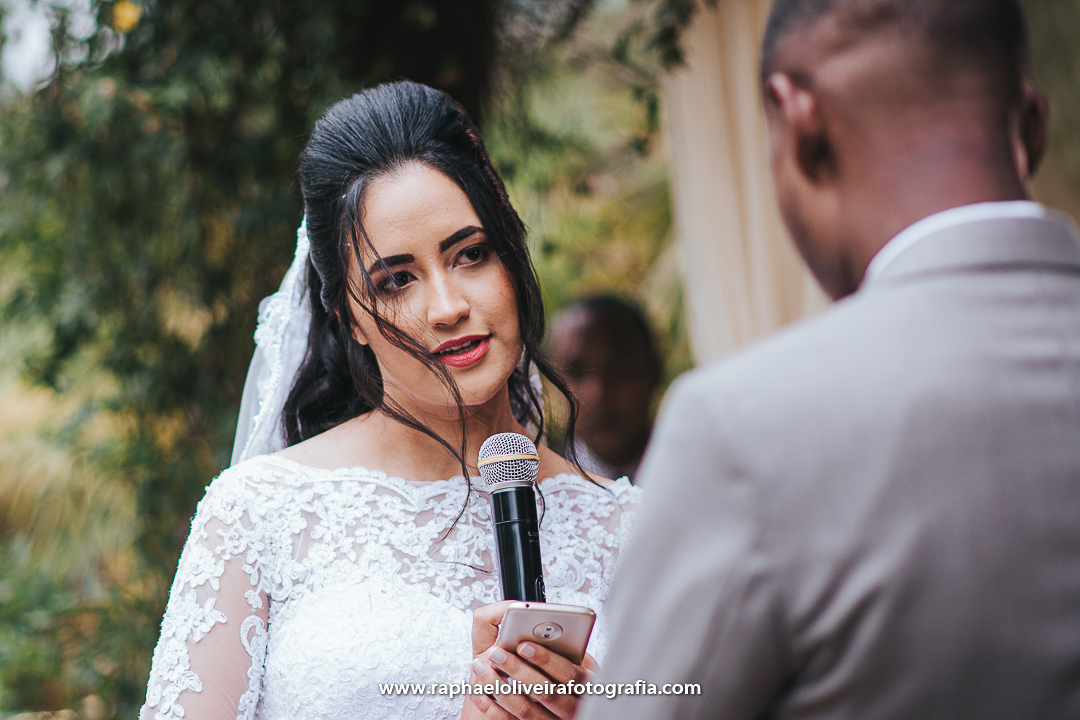 Decoração de casamento, casamento no campo, mesa do bolo, noiva, fotografo de casamento, inspiração para casamento, ideias de casamento, raphael oliveira fotografia, ensaio pré-wedding, casamento, vestido de noiva, madrinhas de casamento.