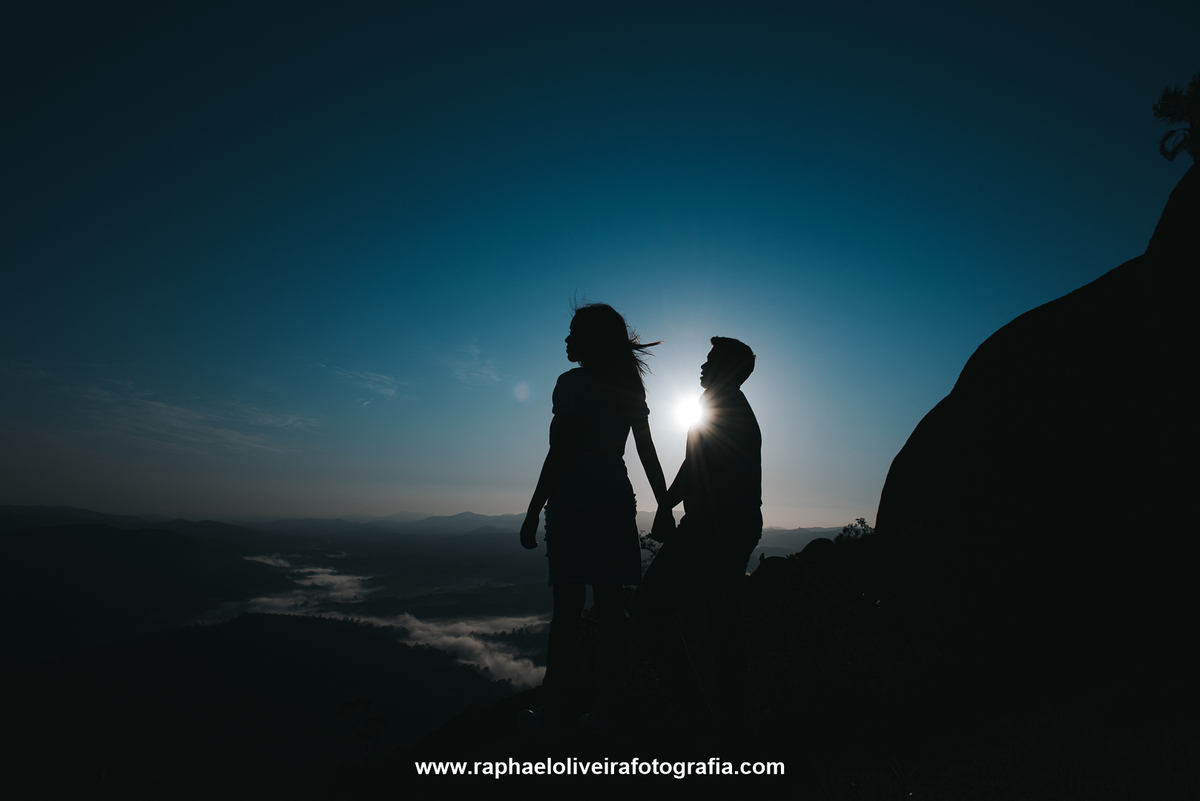 pré-casamento, pre-wedding, ensaio de casal, ensaio fotografico, lugares para pre wedding, fotografo de casamento são paulo, poses para fotos, inspiração para ensaio fotografico, nascer do sol, pre-wedding no nascer do sol.