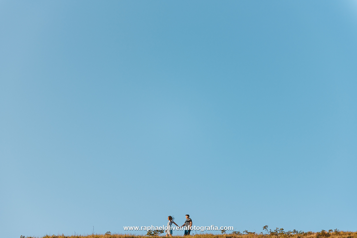 pré-casamento, pre-wedding, ensaio de casal, ensaio fotografico, lugares para pre wedding, fotografo de casamento são paulo, poses para fotos, inspiração para ensaio fotografico, nascer do sol, pre-wedding no nascer do sol.