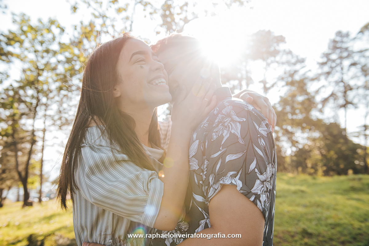 pré-casamento, pre-wedding, ensaio de casal, ensaio fotografico, lugares para pre wedding, fotografo de casamento são paulo, poses para fotos, inspiração para ensaio fotografico, nascer do sol, pre-wedding no nascer do sol.