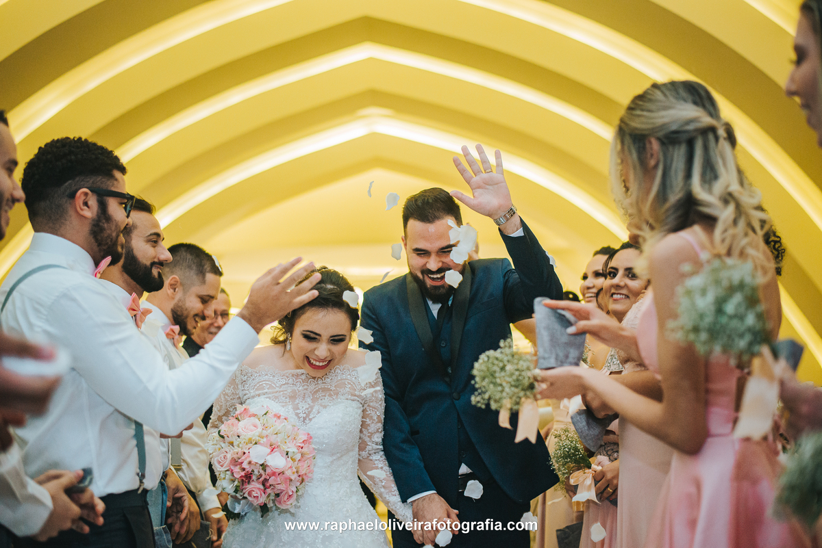 Casamento, fotografia de casamento, fotografo de casamento, raphael oliveira, evento perfeito, making of noiva, dia da noiva, ideias para casamento, decoração de casamento, inspiração para noivas, vestido de noiva, espaço para casamento.