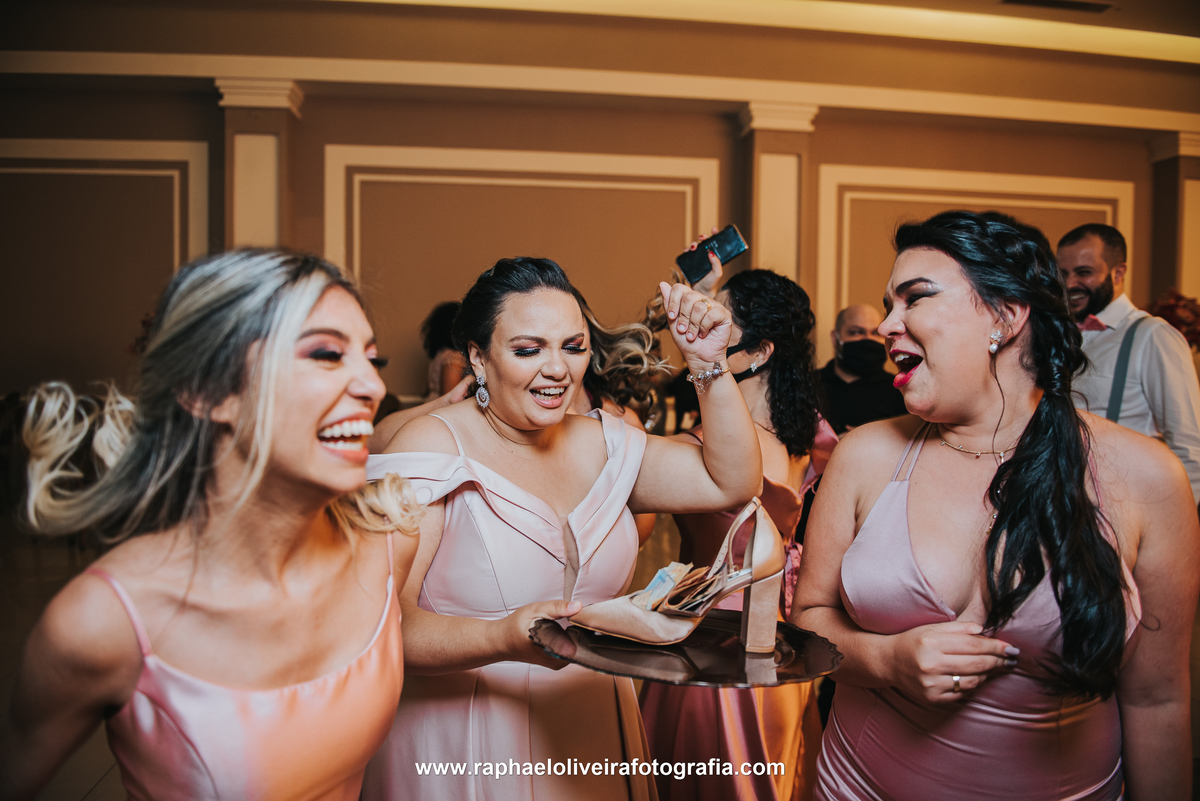 Casamento, fotografia de casamento, fotografo de casamento, raphael oliveira, evento perfeito, making of noiva, dia da noiva, ideias para casamento, decoração de casamento, inspiração para noivas, vestido de noiva, espaço para casamento.