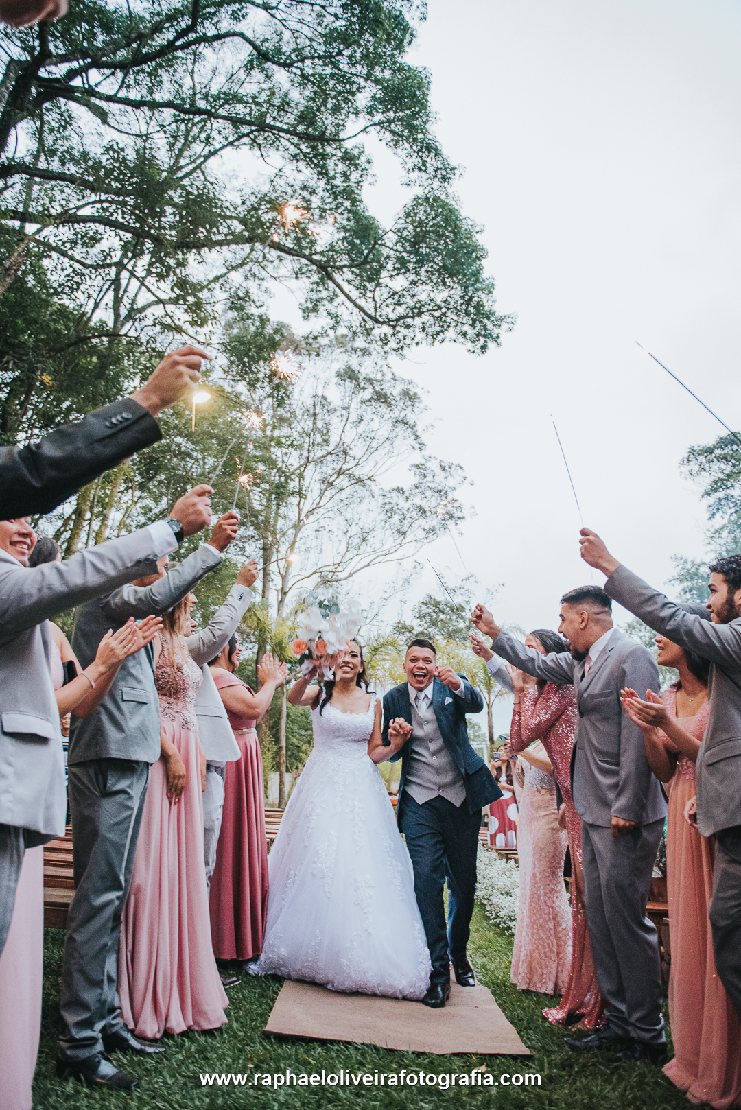 Casamento, fotografia de casamento, fotografo de casamento, raphael oliveira, evento perfeito, making of noiva, dia da noiva, ideias para casamento, decoração de casamento, inspiração para noivas, vestido de noiva, espaço para casamento.