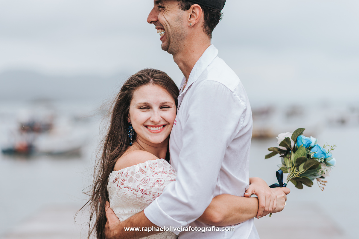 Ensaio pré casamento na praia, pre wedding na praia, praia, guaruja, ensaio de casal, raphael oliveira fotografia, fotografo de casamento, fotografo de ensaio, fotografo, inspiração para ensaio pre wedding, ideias para pre wedding