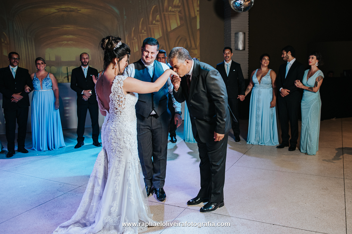 Casamento mari e vini, casamento, espaço armazem, armazem, raphael oliveira fotografia, vestido de noiva, noiva, noivo, make de noiva, carro da noiva, casamento em são paulo, fotografo de casamento são paulo, ensaio pre-wedding
