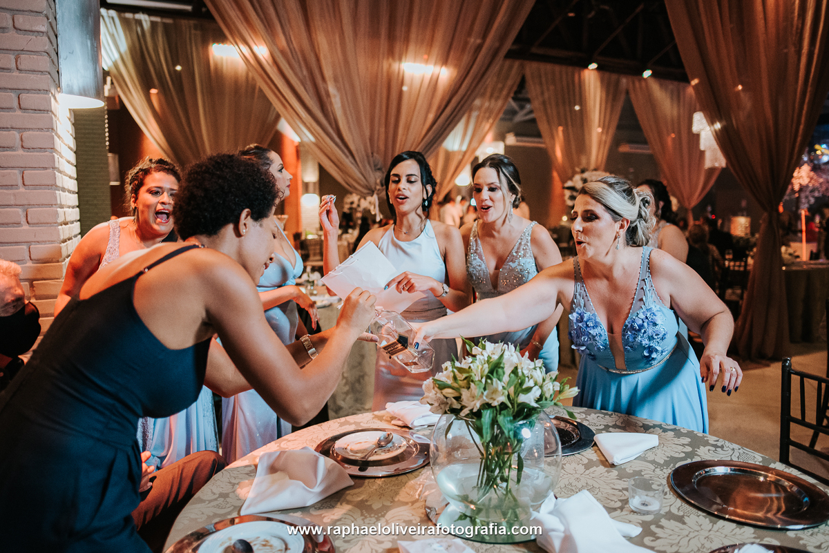 Casamento mari e vini, casamento, espaço armazem, armazem, raphael oliveira fotografia, vestido de noiva, noiva, noivo, make de noiva, carro da noiva, casamento em são paulo, fotografo de casamento são paulo, ensaio pre-wedding