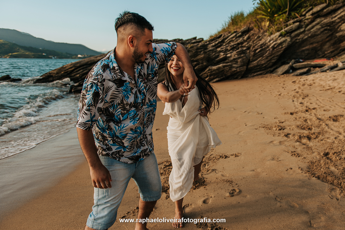 Ensaio incrivel em ilha bela, ensaio pre casamento, ilha bela, ensaio de casal, ensaio fotografico, ensaio na praia, raphael oliveira fotografia, ensaio pre wedding em ilha bela, fotografo de casamento, vestido de noiva, ensaio fotografico
