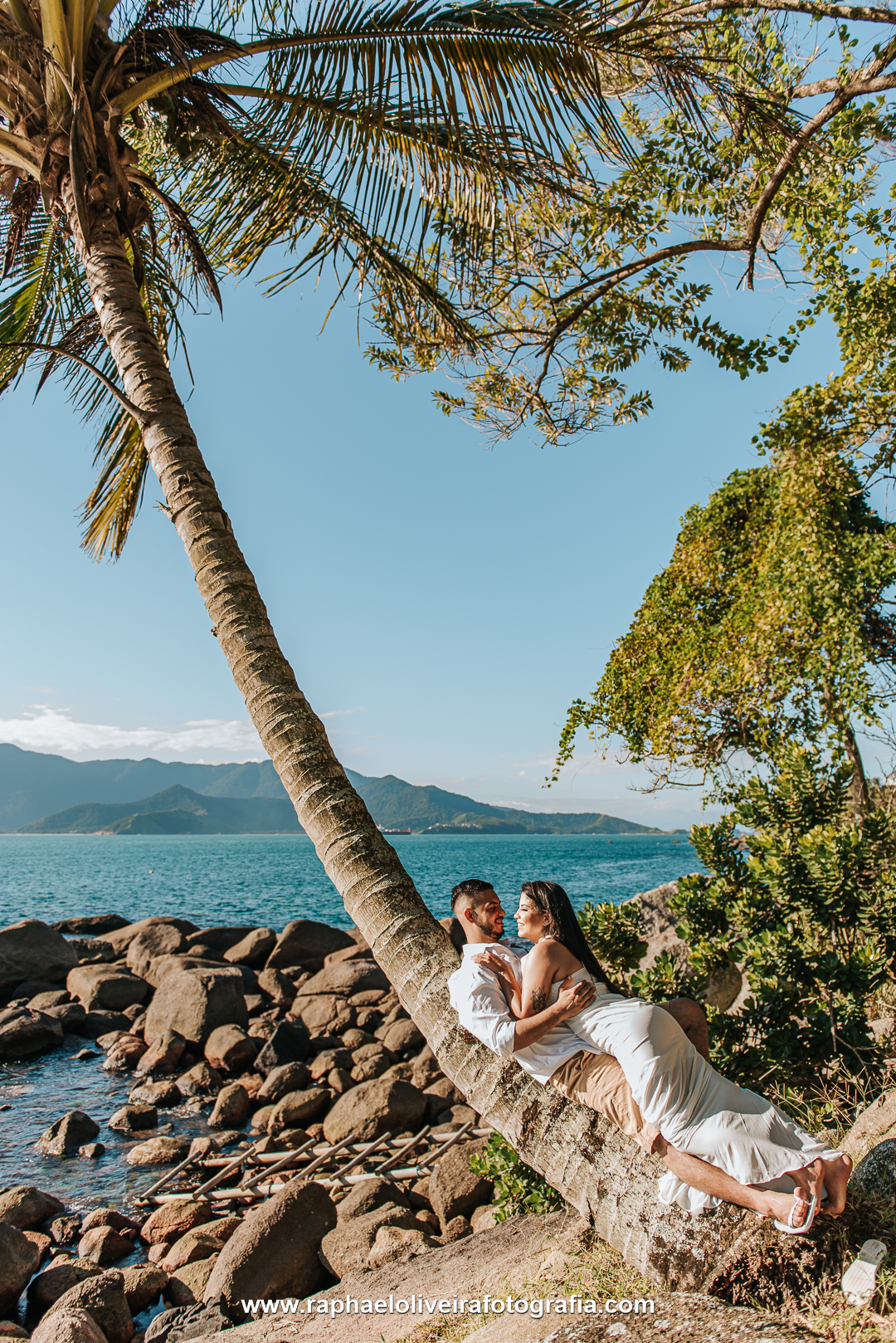 Ensaio incrivel em ilha bela, ensaio pre casamento, ilha bela, ensaio de casal, ensaio fotografico, ensaio na praia, raphael oliveira fotografia, ensaio pre wedding em ilha bela, fotografo de casamento, vestido de noiva, ensaio fotografico
