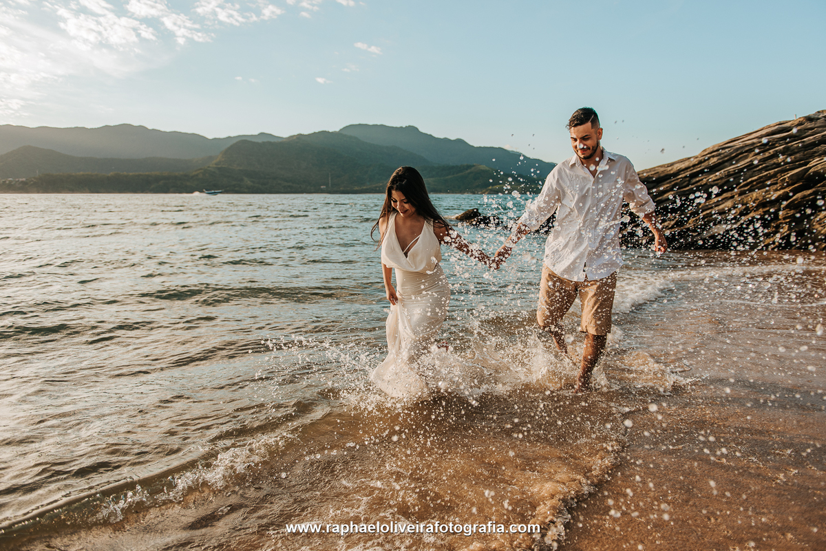 Ensaio incrivel em ilha bela, ensaio pre casamento, ilha bela, ensaio de casal, ensaio fotografico, ensaio na praia, raphael oliveira fotografia, ensaio pre wedding em ilha bela, fotografo de casamento, vestido de noiva, ensaio fotografico