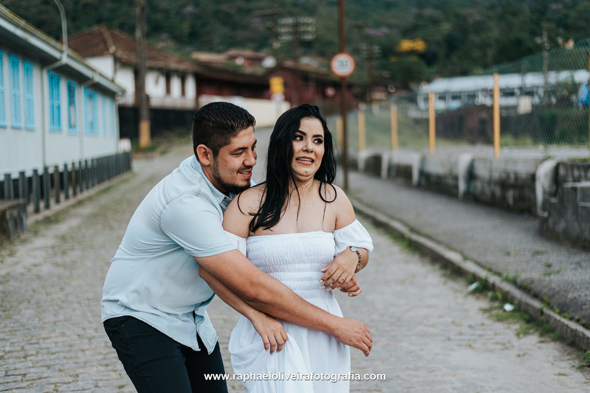 Ensaio pre wedding, ensaio pre-casamento, ensaio de casal, paranapiacaba, casamento, ensaio de casal, ideias para foto de casal, inspiração para pre wedding, onde fazer pre wedding, raphael oliveira fotografia, fotografo de casamento.