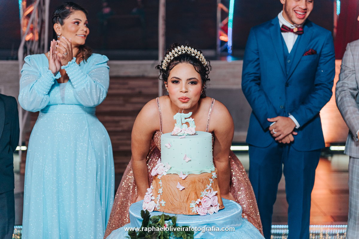15 anos, festa de debutante, dia de princesa, festa de 15 anos, sweetfifteen, sweetsixteen, ensaio de debutante, ensaio de 15 anos, ensaio fotografico feminino, raphael oliveira fotografia, fotografo de debutante, fotografo de casamento,