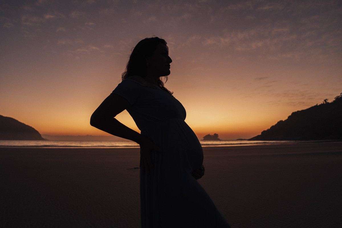 fotografia silhueta da gestante