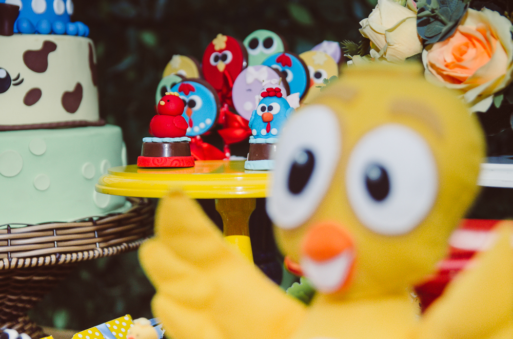 decoração tema galinha pintadinha