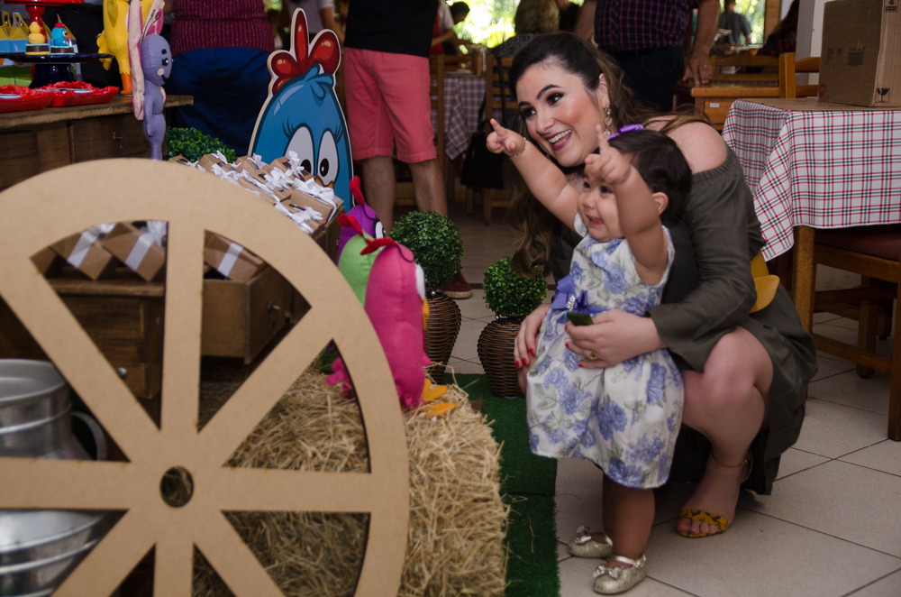 feliz com a decoração 