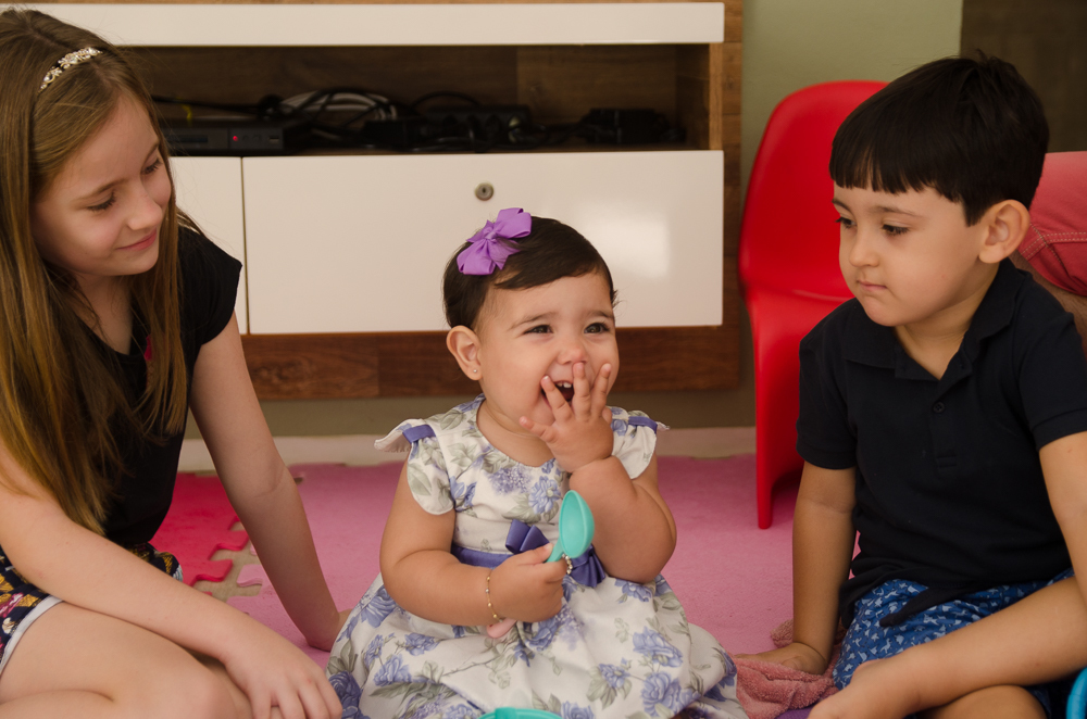 sorrindo com os primos 