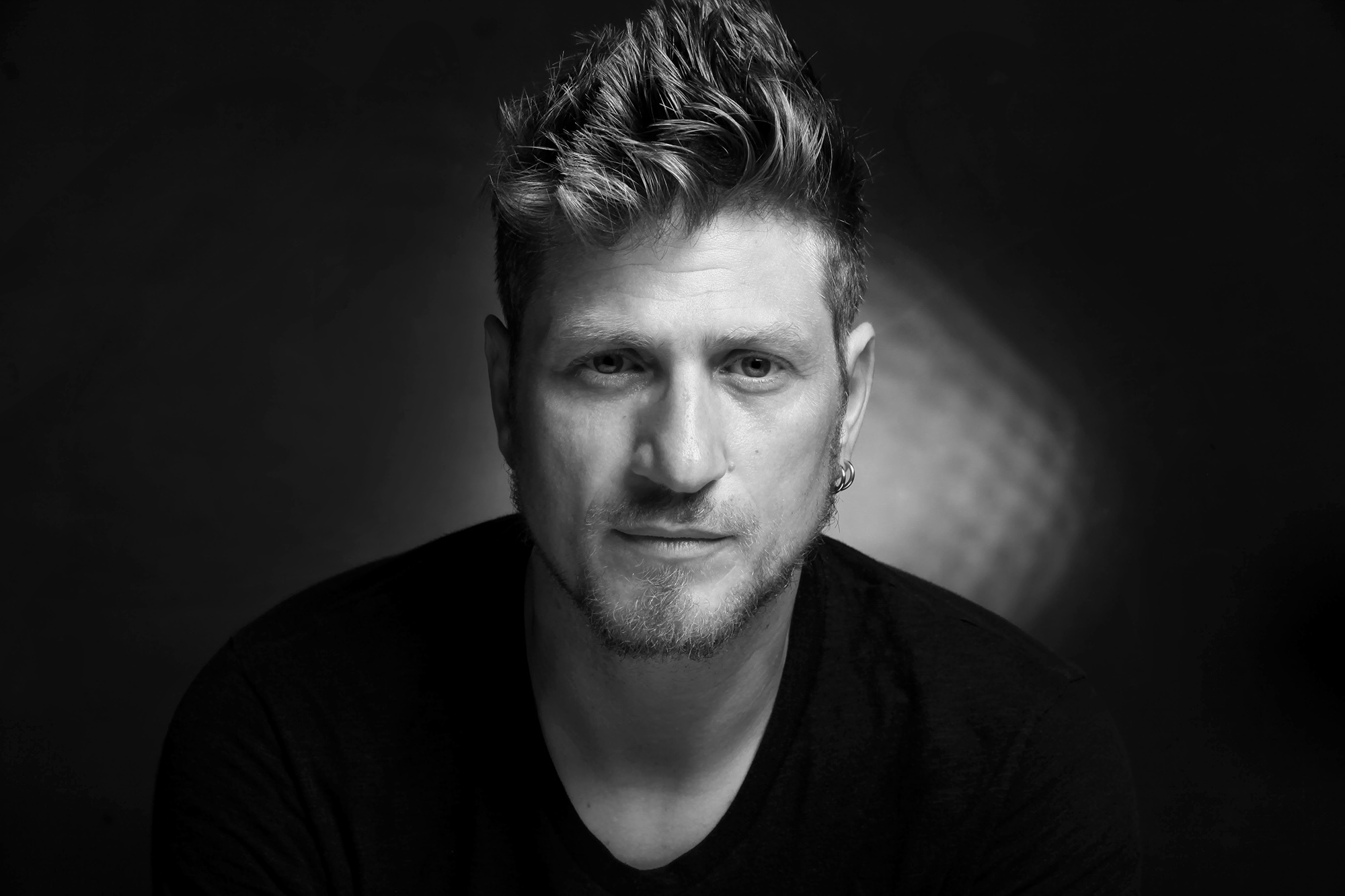 Sobre Marcelo Paez- Fotógrafo de moda e produto