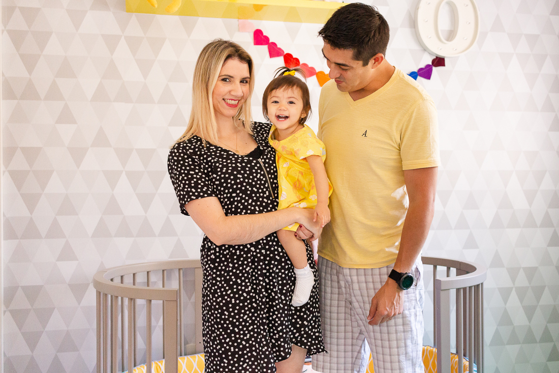 fotografia de ensaio família lifestyle em casa,  no bairro vila Andrade no Morumbi na cidade de SP