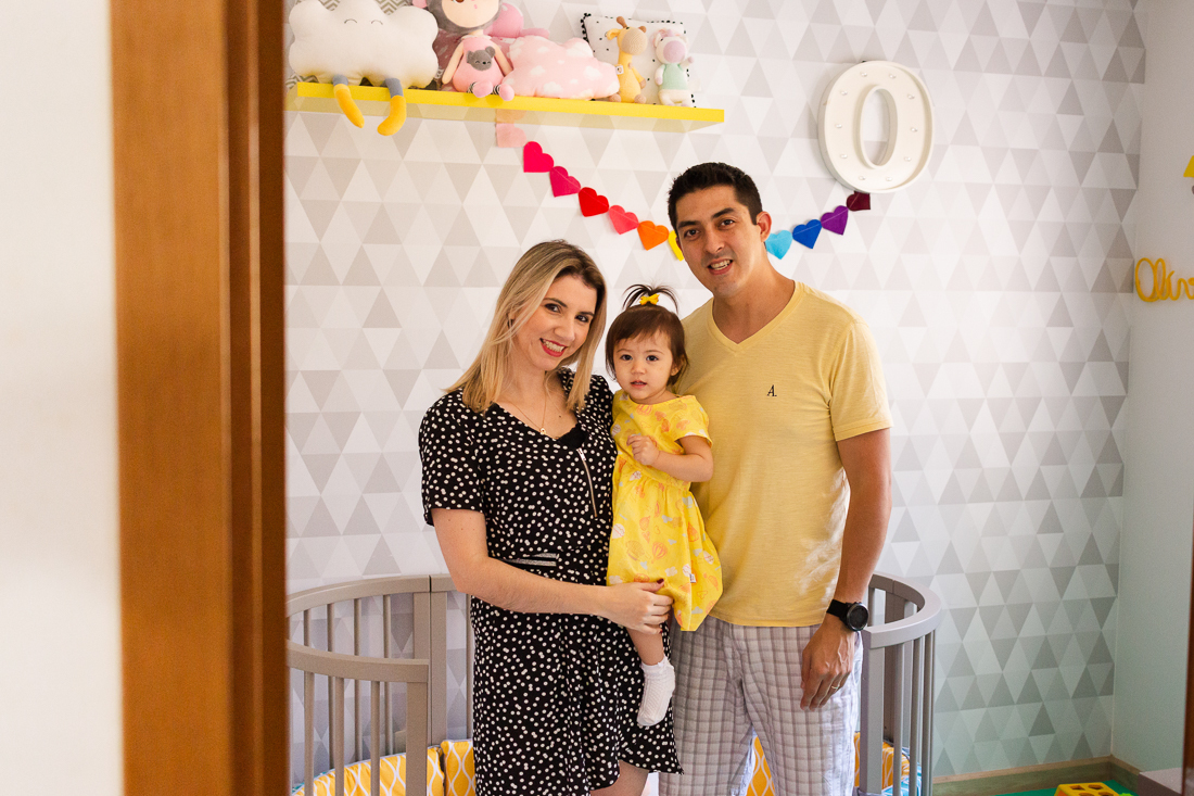 fotografia de ensaio família lifestyle em casa,  no bairro vila Andrade no Morumbi na cidade de SP