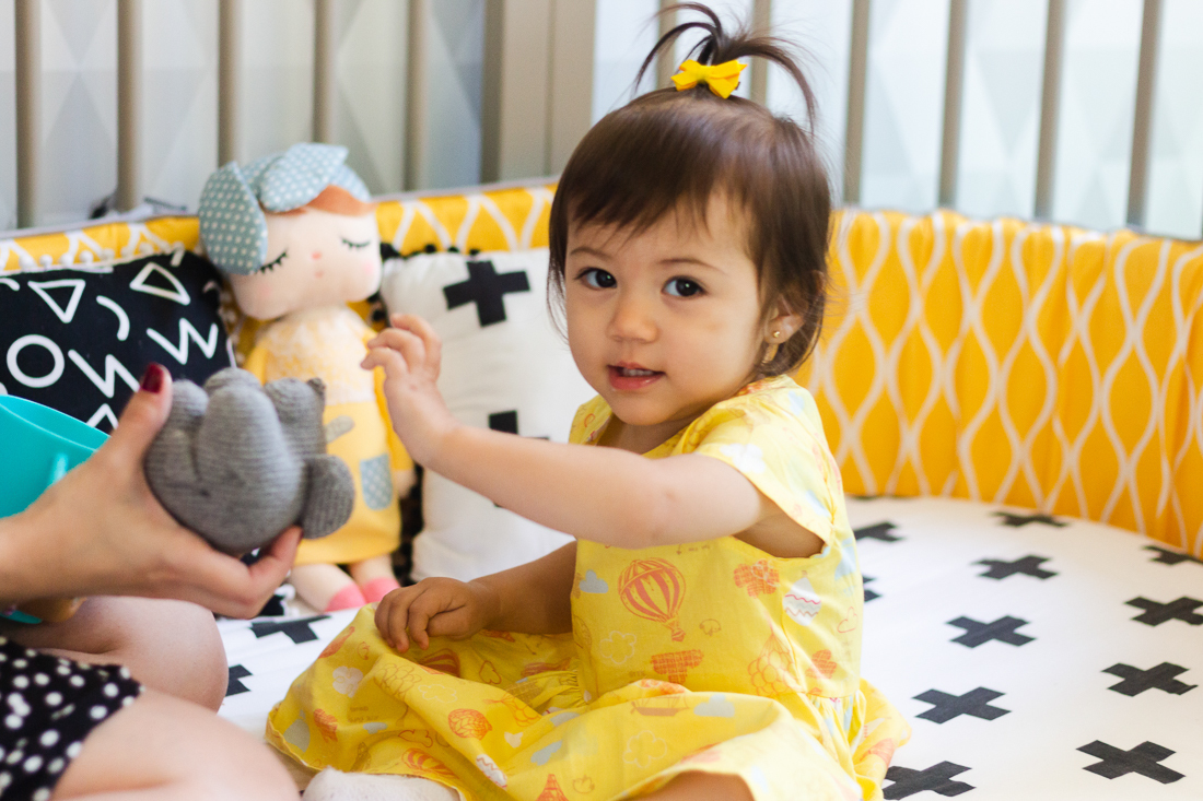 fotografia de ensaio família lifestyle em casa,  no bairro vila Andrade no Morumbi na cidade de SP