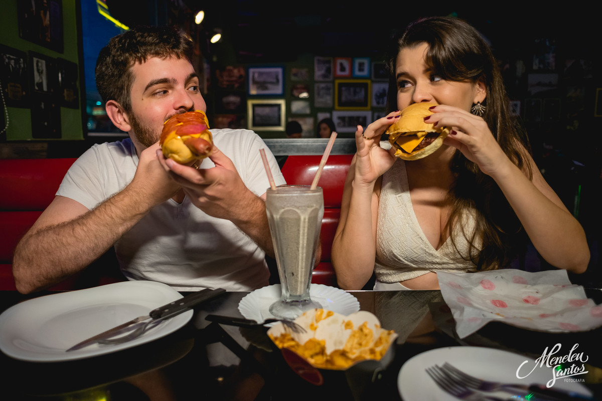 Ensaio de casal no Barney's Burguer