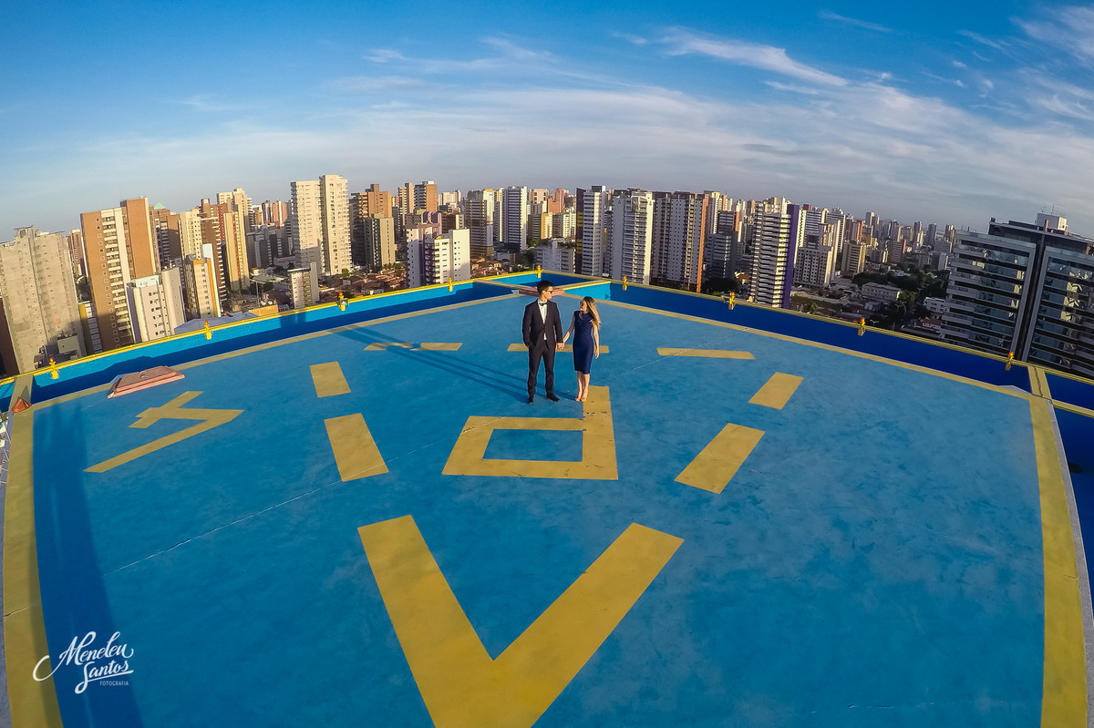 Ensaio Externo realizado no Órbita Bar e Heliponto por fotografo de casamento em Fortaleza Meneleu Santos