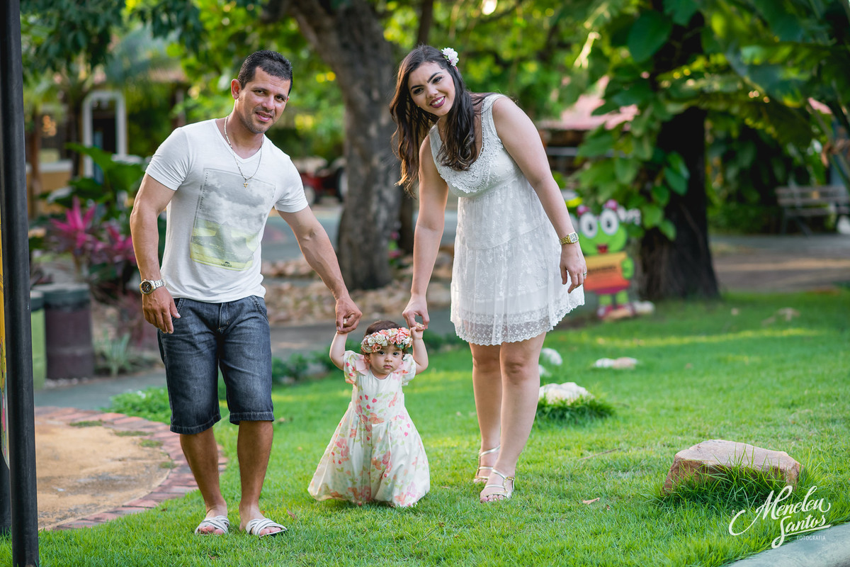 Smash the cake no engenhoca park com fotografia infantil por meneleu santos