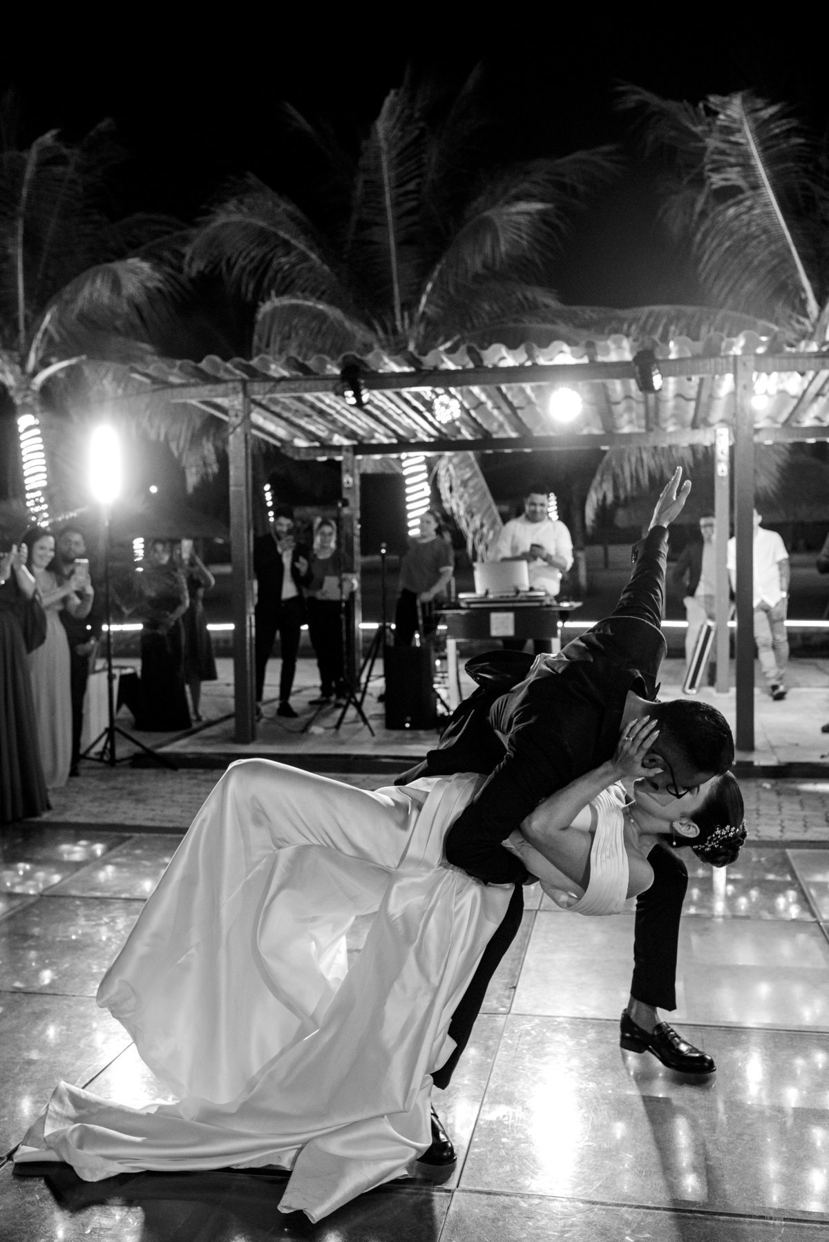 Casamento ao ar livre no Espaço Pepinos Lounge - Eusébio