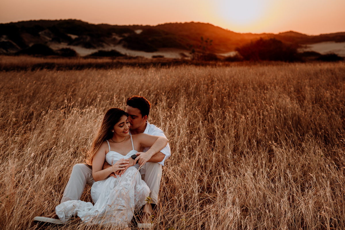 Pré wedding na praia do japão com por do sol  