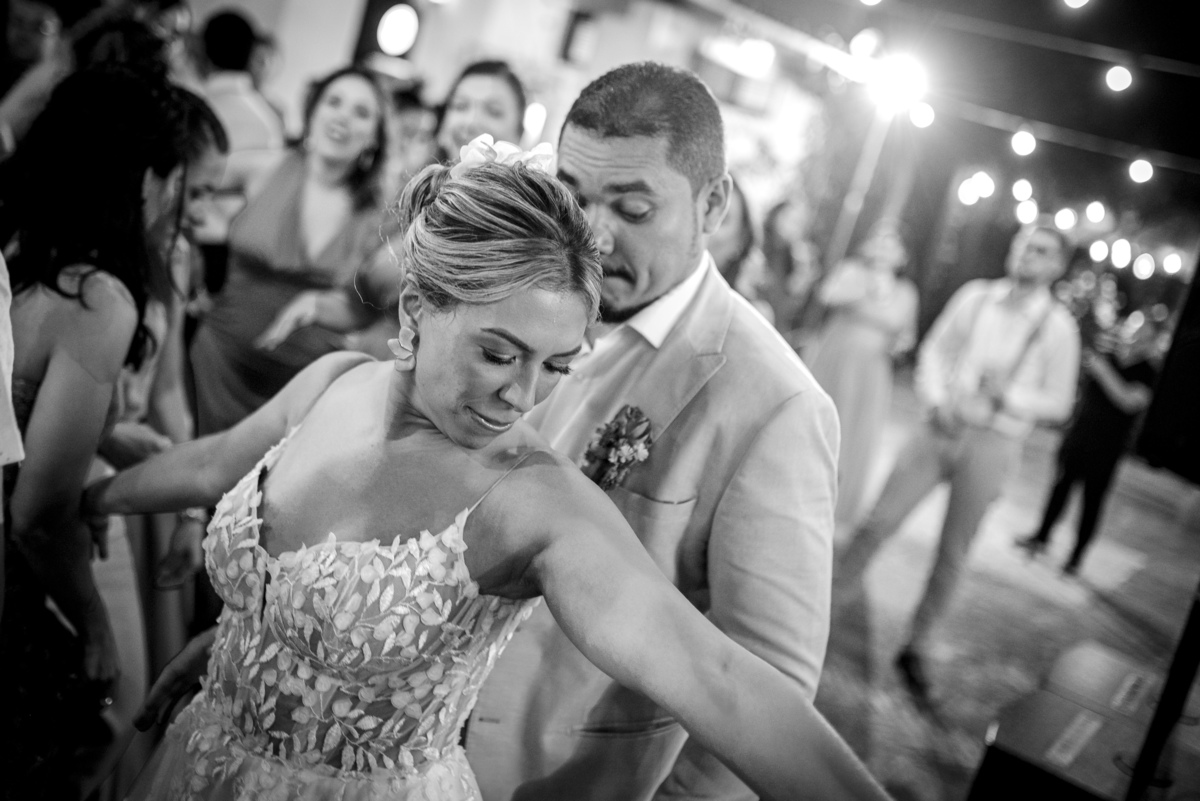 Casamento na Praia de Iparana no Ceará