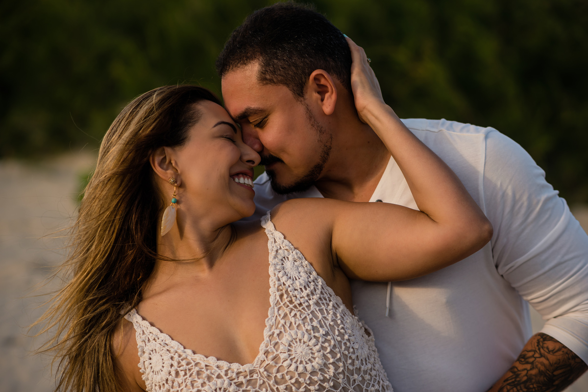 Ensaio de casal na praia do barro preto -CE