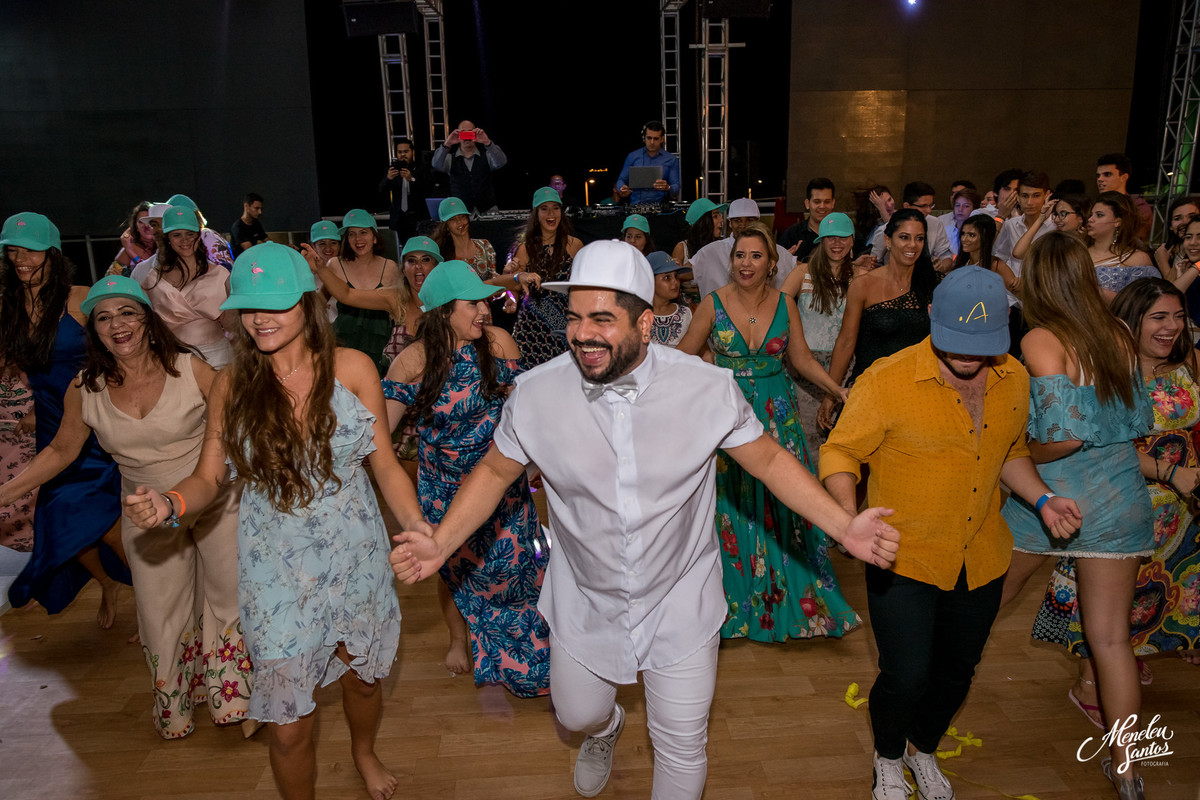 Aniversário de 15 anos no terminal marítimo  com fotografo em fortaleza meneleu santos