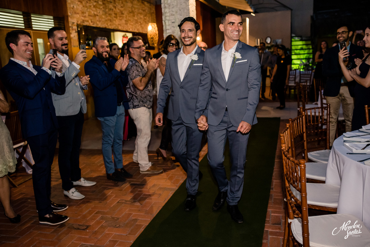 Casamento gay em Fortaleza no lô restaurante com Meneleu santos fotografia de casamento