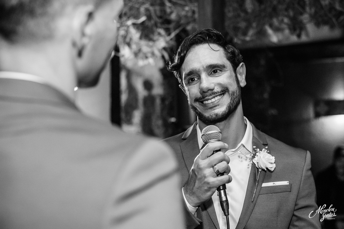 Casamento gay em Fortaleza no lô restaurante com Meneleu santos fotografia de casamento