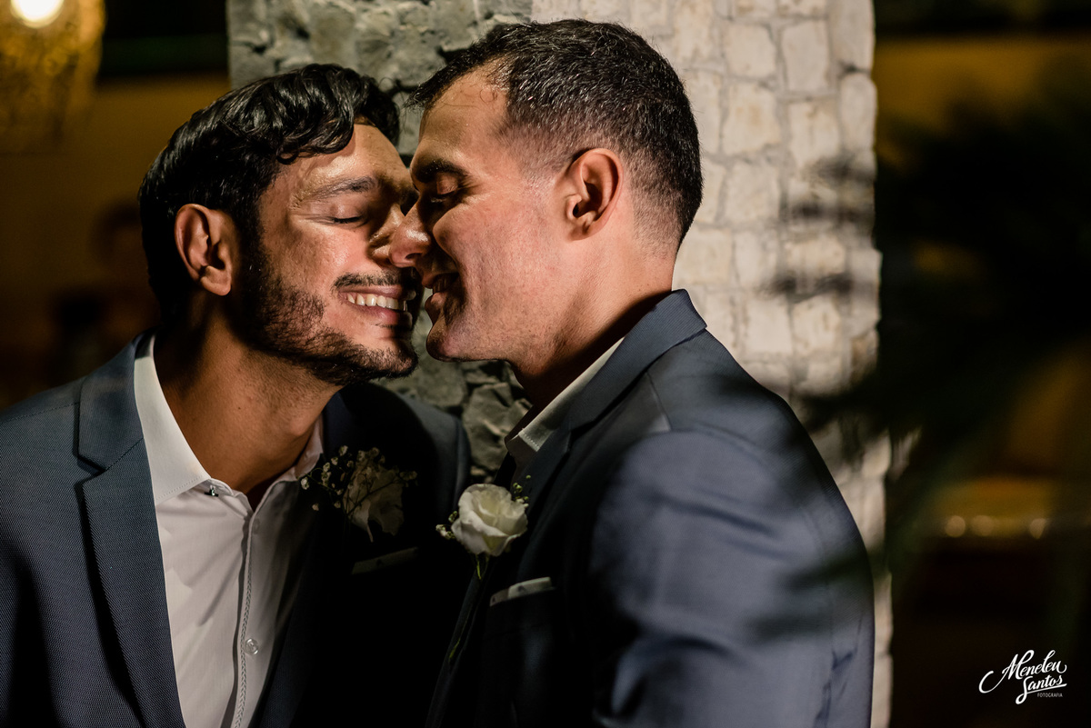 Casamento gay em Fortaleza no lô restaurante com Meneleu santos fotografia de casamento