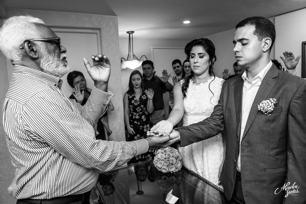 Casamento civil realizado no cartório Mucuripe por fotógrafo em fortaleza Meneleu Santos