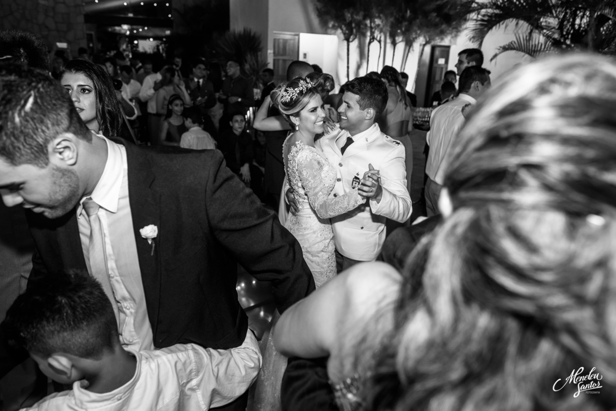 Fotografia de casamento em Fortaleza no Buffet Le Jardin por Fotógrafo Meneleu Santos