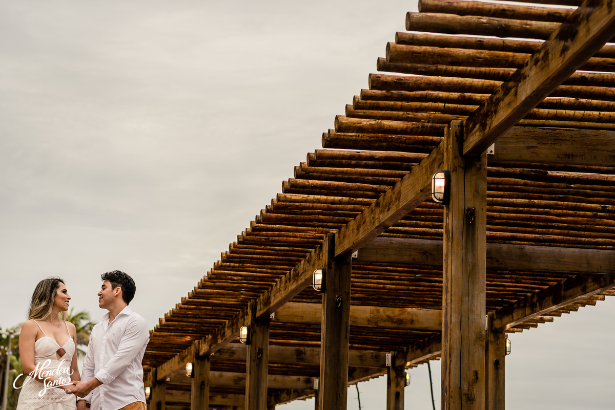 Pré wedding na praia de Lagoinha-Ce por fotógrafo em Fortaleza Meneleu Santos