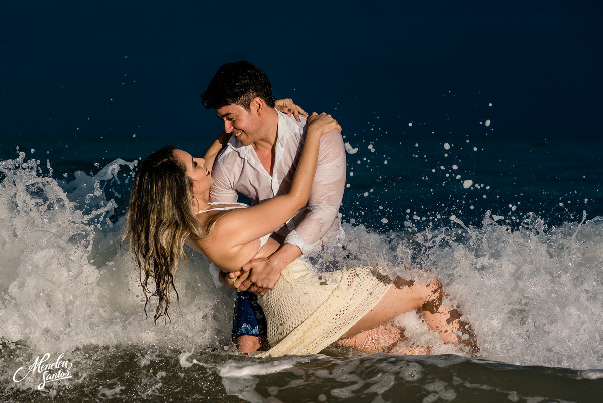 Pré wedding na praia de Lagoinha-Ce por fotógrafo em Fortaleza Meneleu Santos
