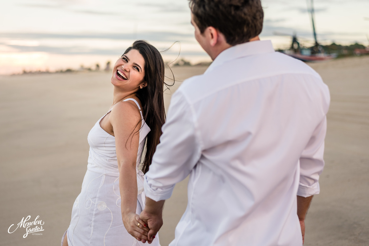 Ensaio com o casal de Belém do Pará, Janyelle e Fernando. Realizado no Engenhoca Park e em Prainha - Aquiraz-CE por Fotógrafo em Fortaleza Meneleu Santos