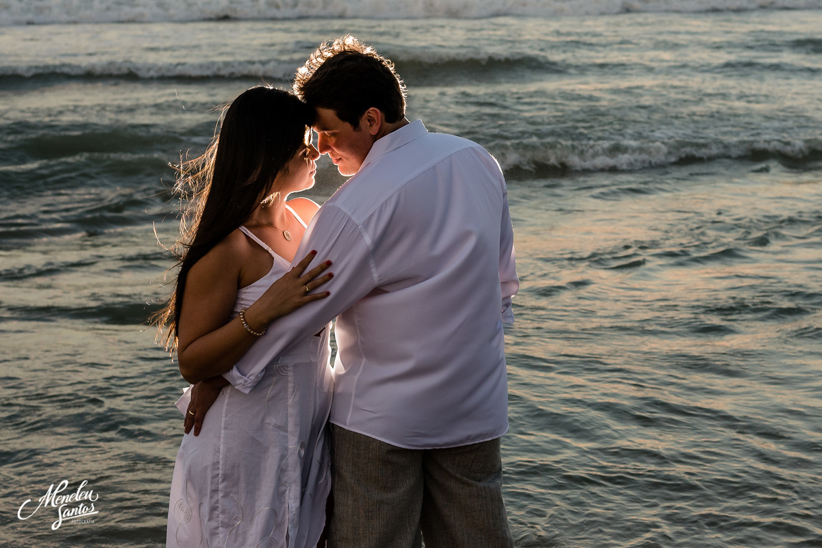 Ensaio com o casal de Belém do Pará, Janyelle e Fernando. Realizado no Engenhoca Park e em Prainha - Aquiraz-CE por Fotógrafo em Fortaleza Meneleu Santos