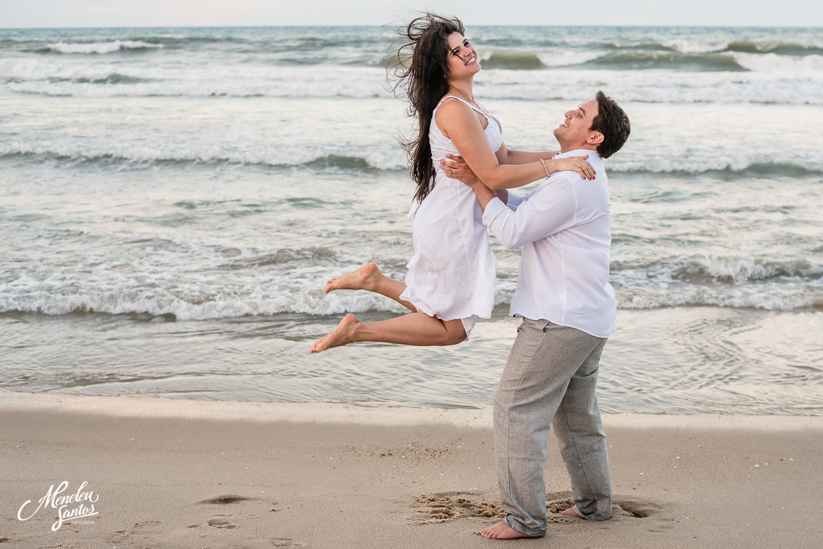 Ensaio com o casal de Belém do Pará, Janyelle e Fernando. Realizado no Engenhoca Park e em Prainha - Aquiraz-CE por Fotógrafo em Fortaleza Meneleu Santos