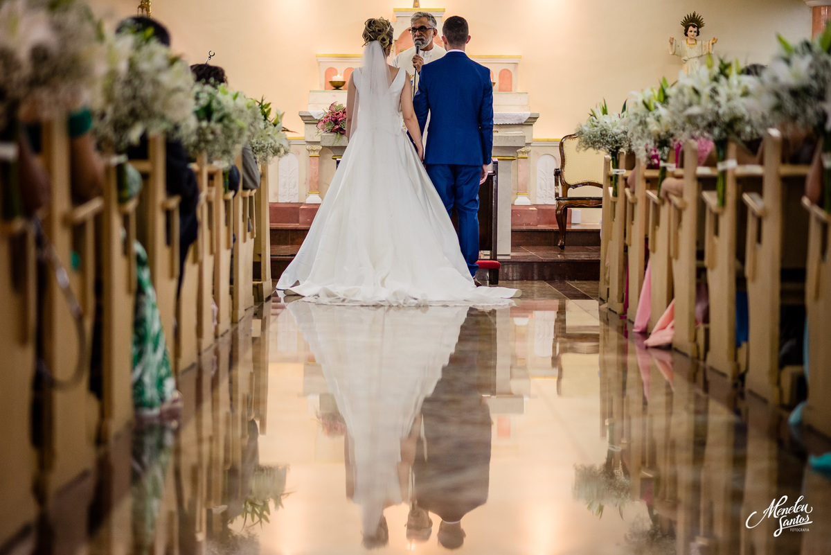Noivo com terno azul por Fotógrafo em Fortaleza Meneleu Santos